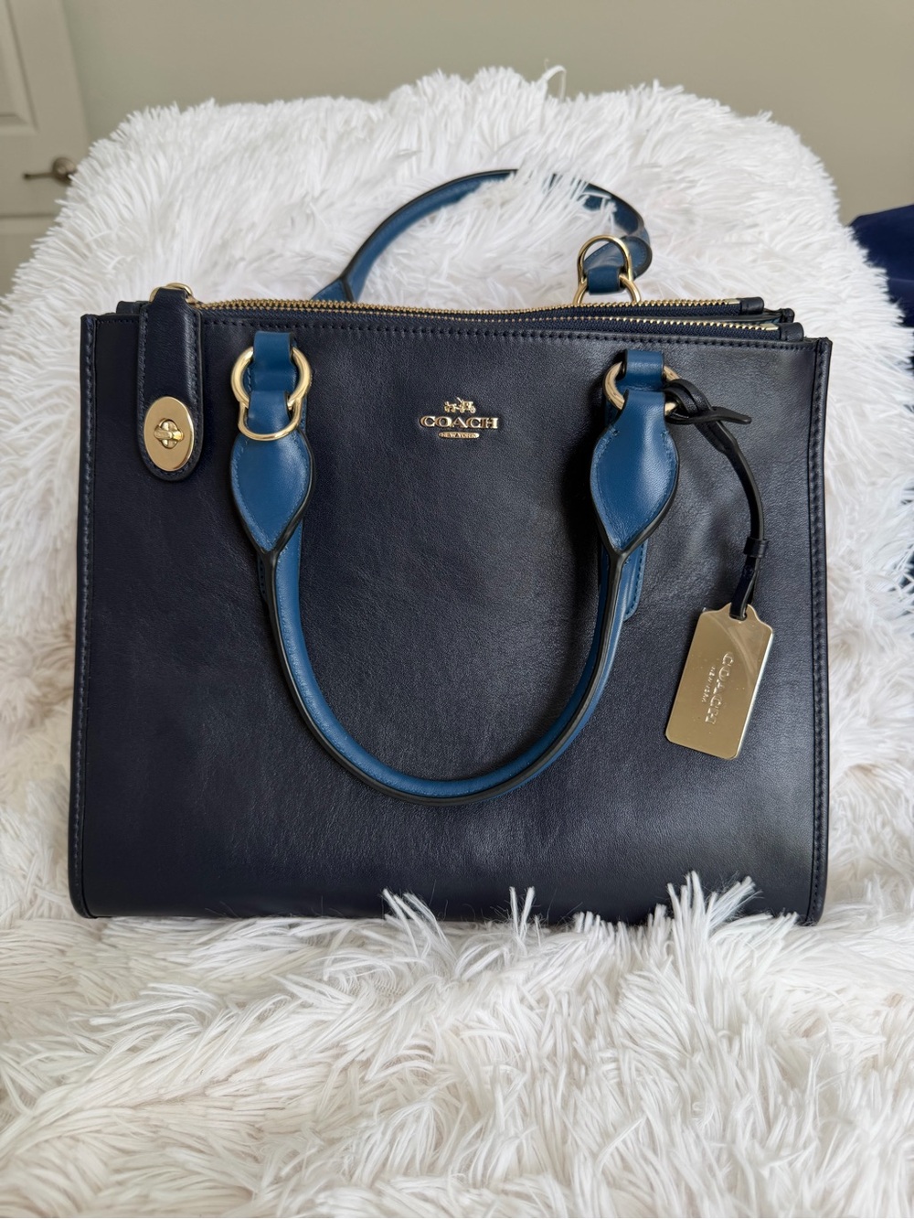 NWOT Coach Crosby Carryall Navy Blue Colorblock Leather Crossbody Satchel Tote - Picture 2 of 13